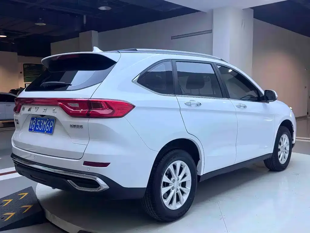 Haval M6 — фото 3