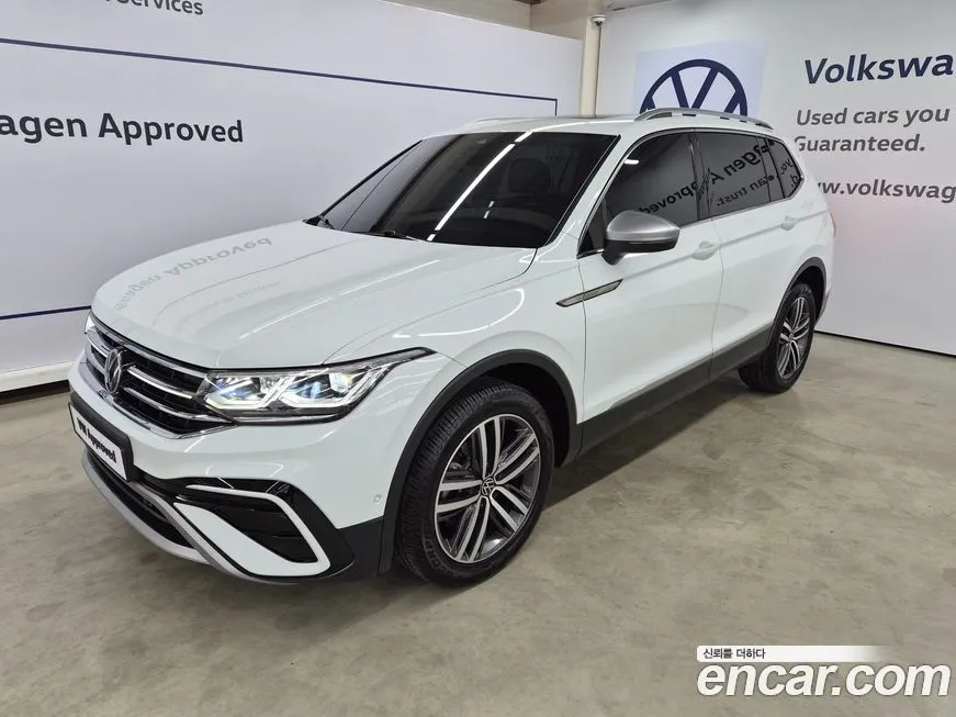 Volkswagen Tiguan — фото 1