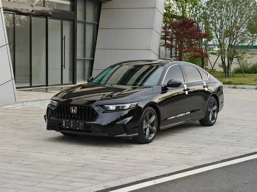 Honda Inspire — фото 1