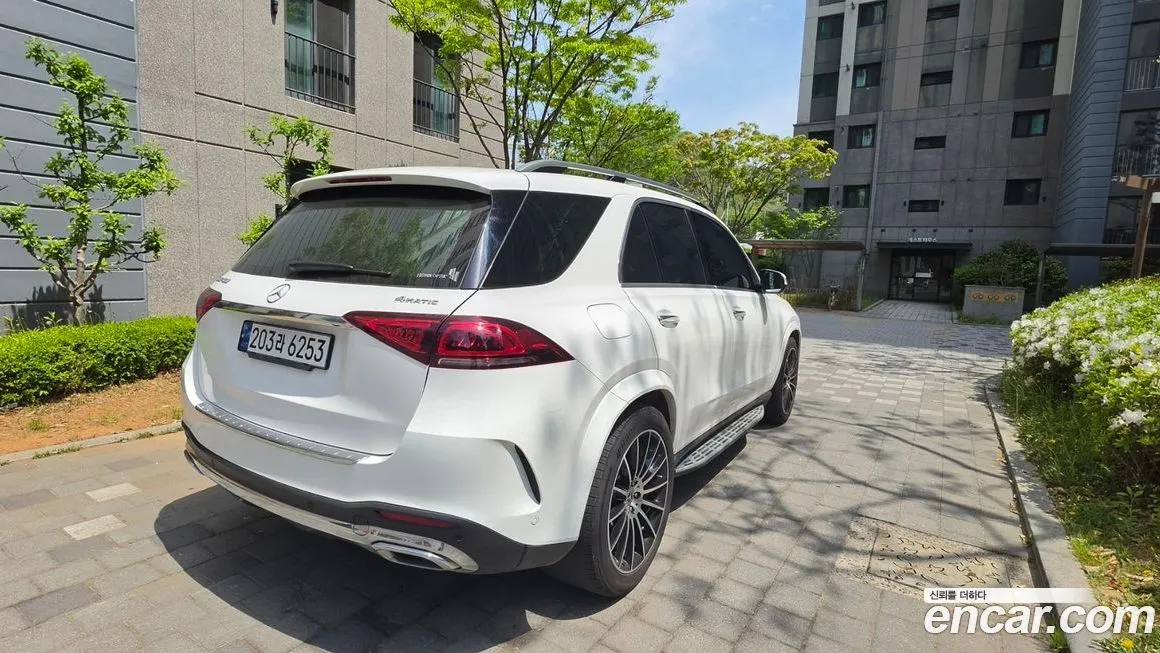 Mercedes-Benz GLE-Class — фото 3