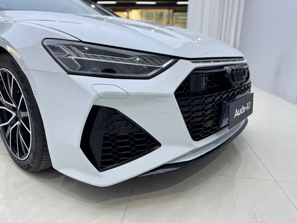 Audi A7 2021 из CN, фото 5