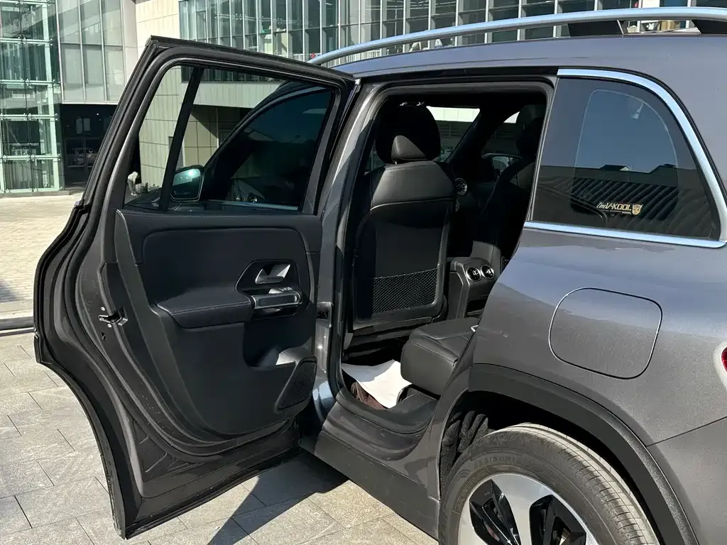 Mercedes-Benz GLB 2023 из CN, фото 9