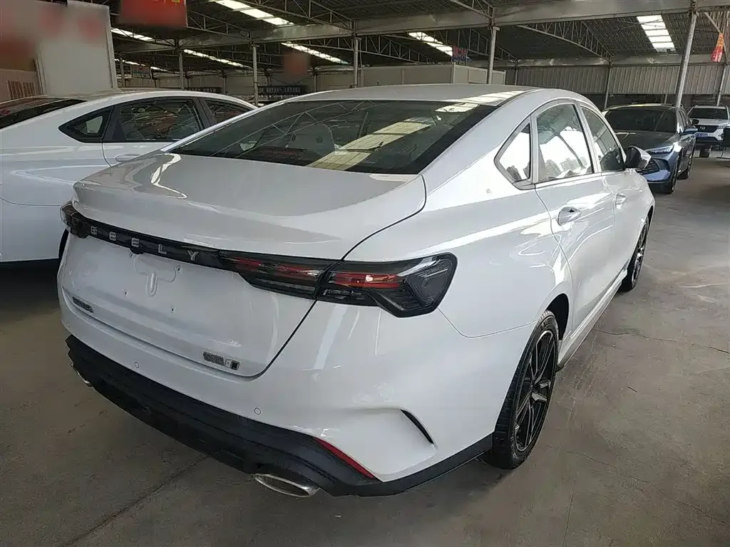Geely Binrui — фото 3