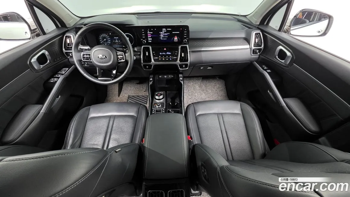 Kia Sorento — фото 7