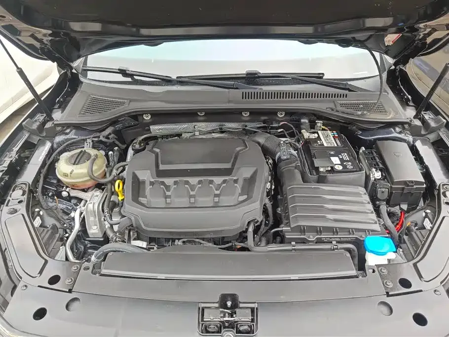 Volkswagen Passat — фото 8