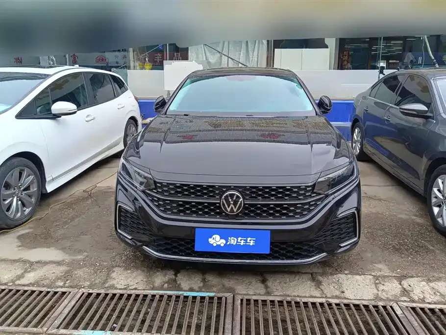 Volkswagen Passat — фото 6