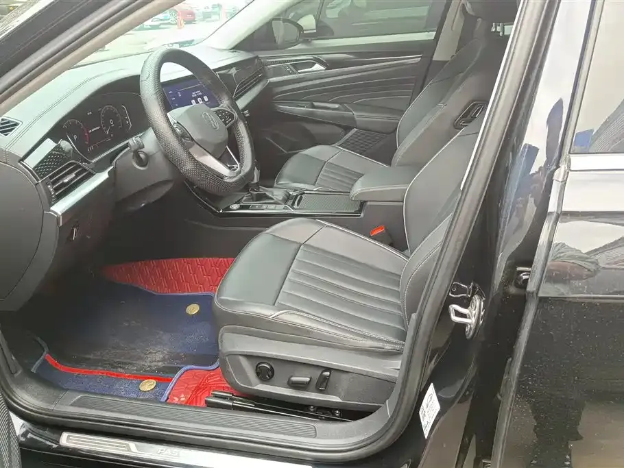 Volkswagen Passat — фото 5