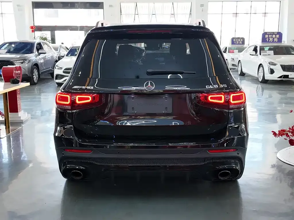 Mercedes-Benz GLB AMG 2023 из CN, фото 2