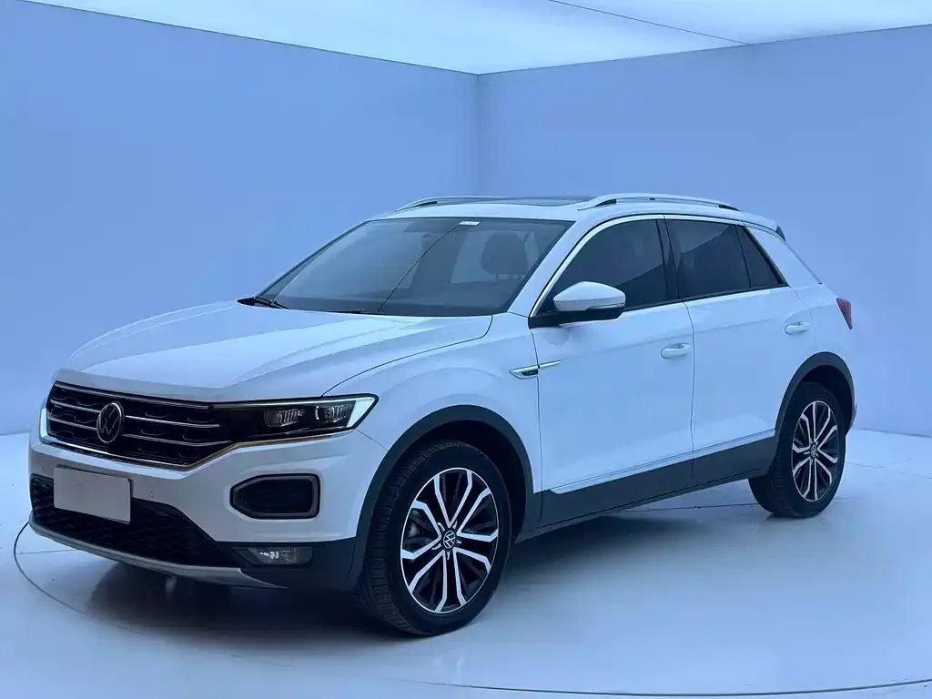 Volkswagen T-Roc — фото 1