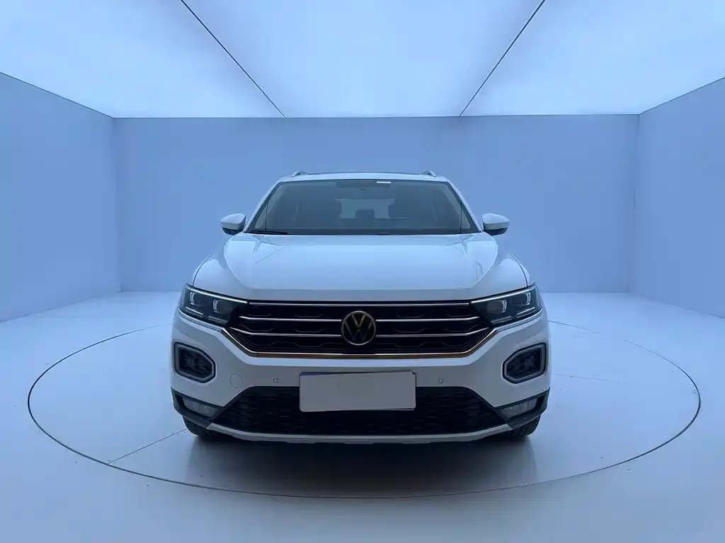 Volkswagen T-Roc — фото 2