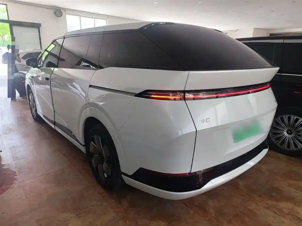 XPeng X9 2024 из CN, фото 4