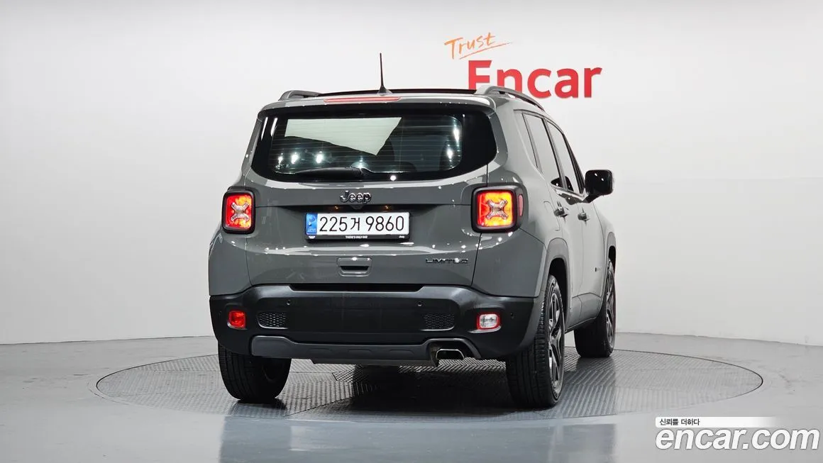 Jeep Renegade 2022 из KR, фото 7