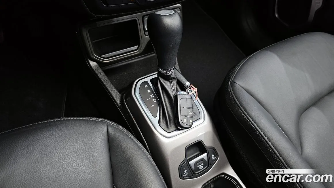 Jeep Renegade 2022 из KR, фото 8