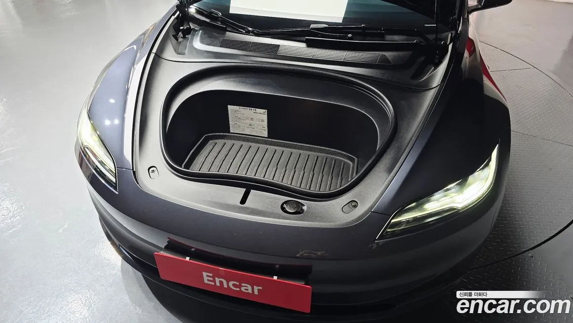 Tesla Model 3 — фото 6