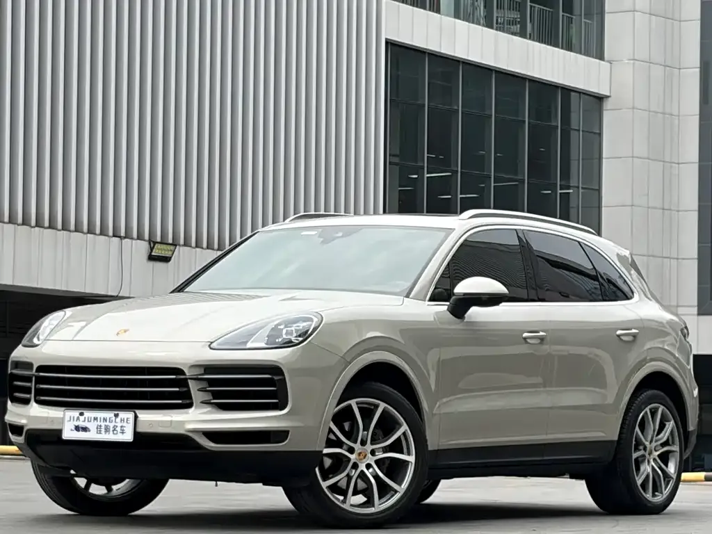 Porsche Cayenne — фото 8