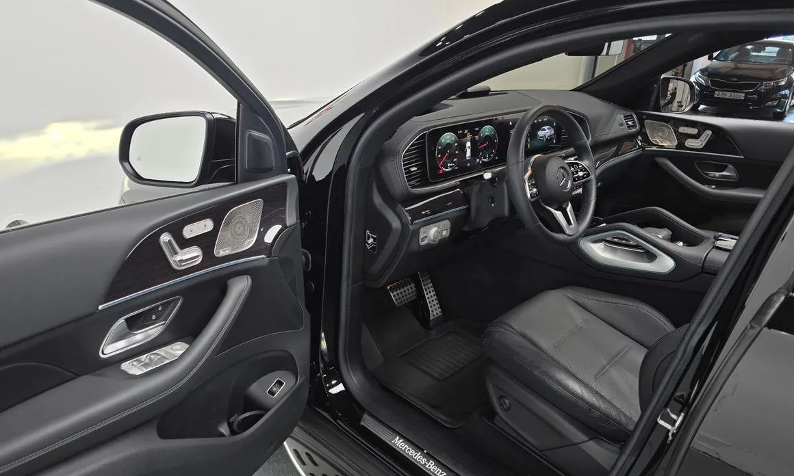 Mercedes-Benz GLE-Class — фото 6