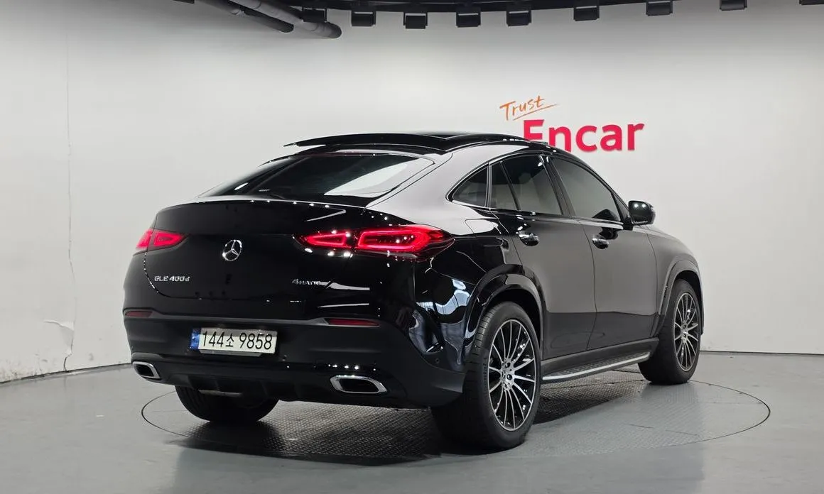 Mercedes-Benz GLE-Class — фото 4