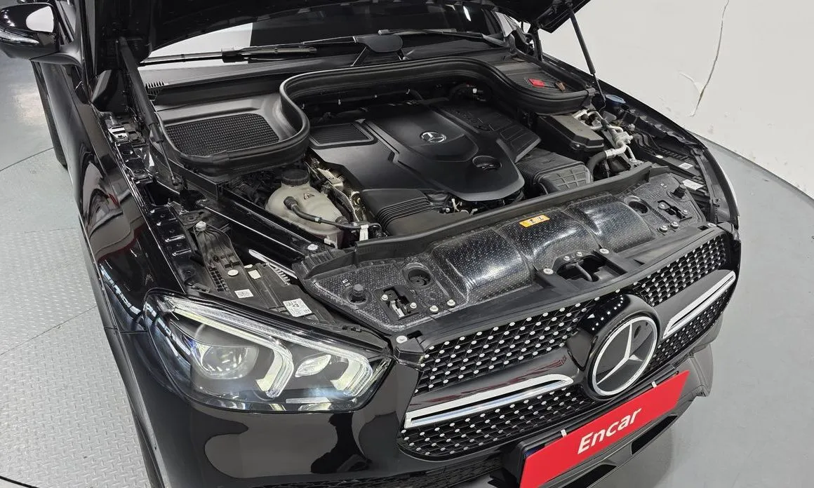 Mercedes-Benz GLE-Class — фото 10