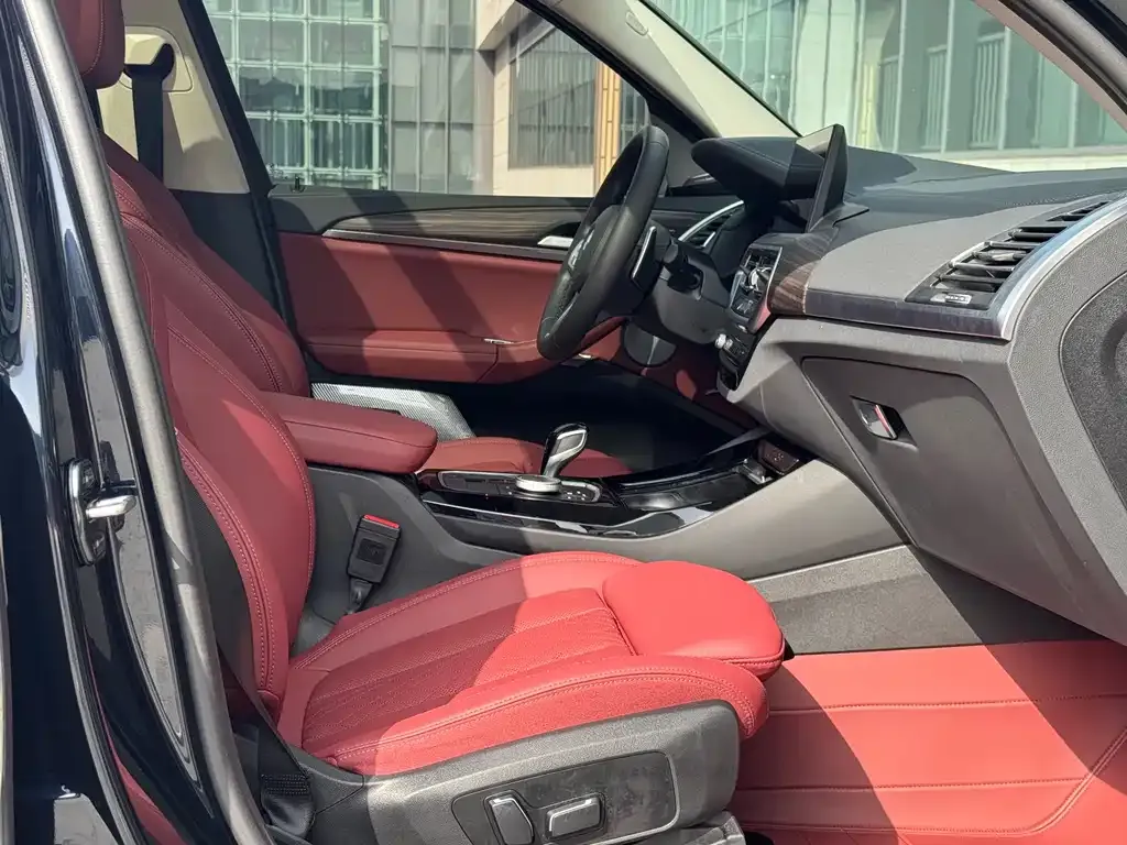BMW X3 2025 из CN, фото 10