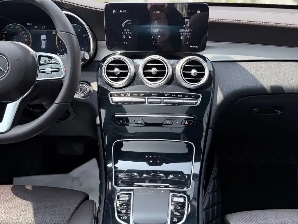 Mercedes-Benz GLC 2021 из CN, фото 10