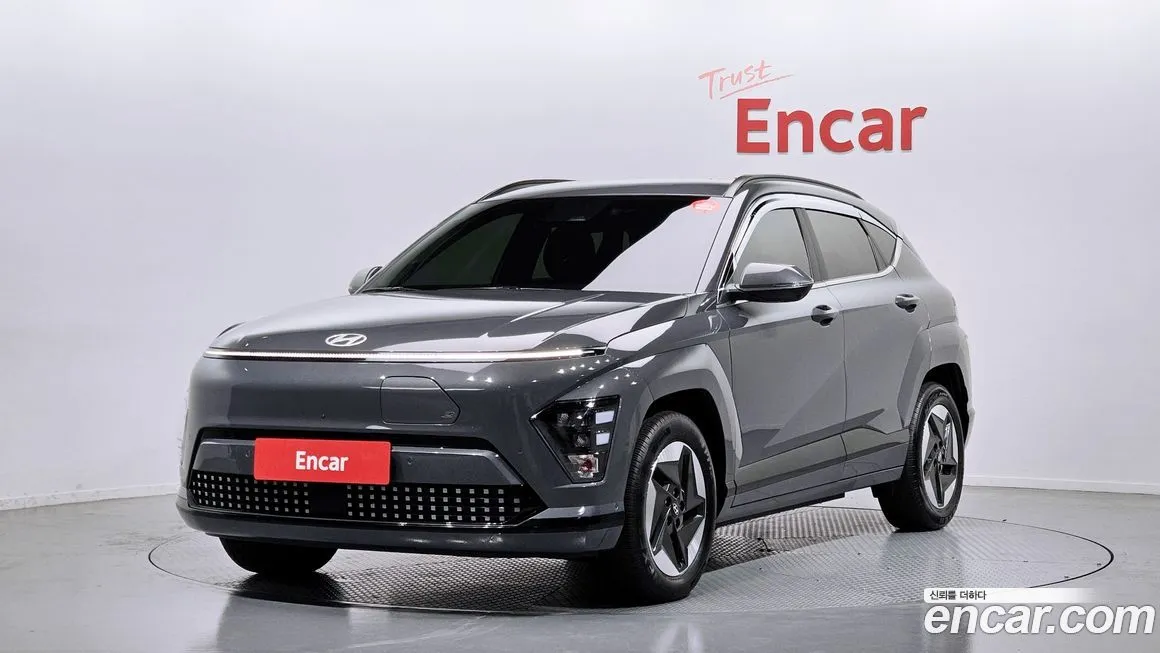 Hyundai Kona — фото 1