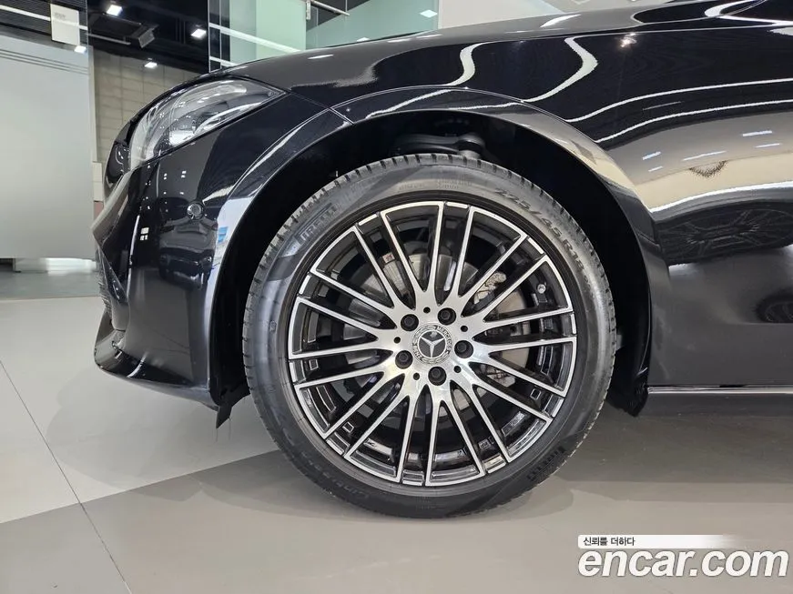 Mercedes-Benz C-Class 2024 из KR, фото 8