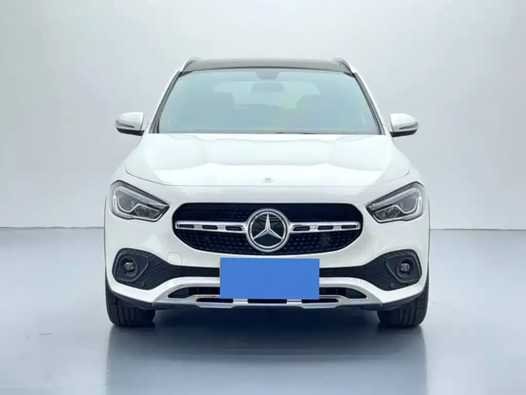 Mercedes-Benz GLA — фото 6