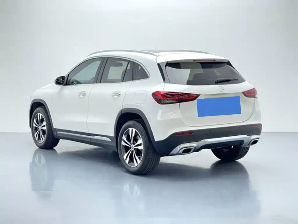 Mercedes-Benz GLA — фото 10