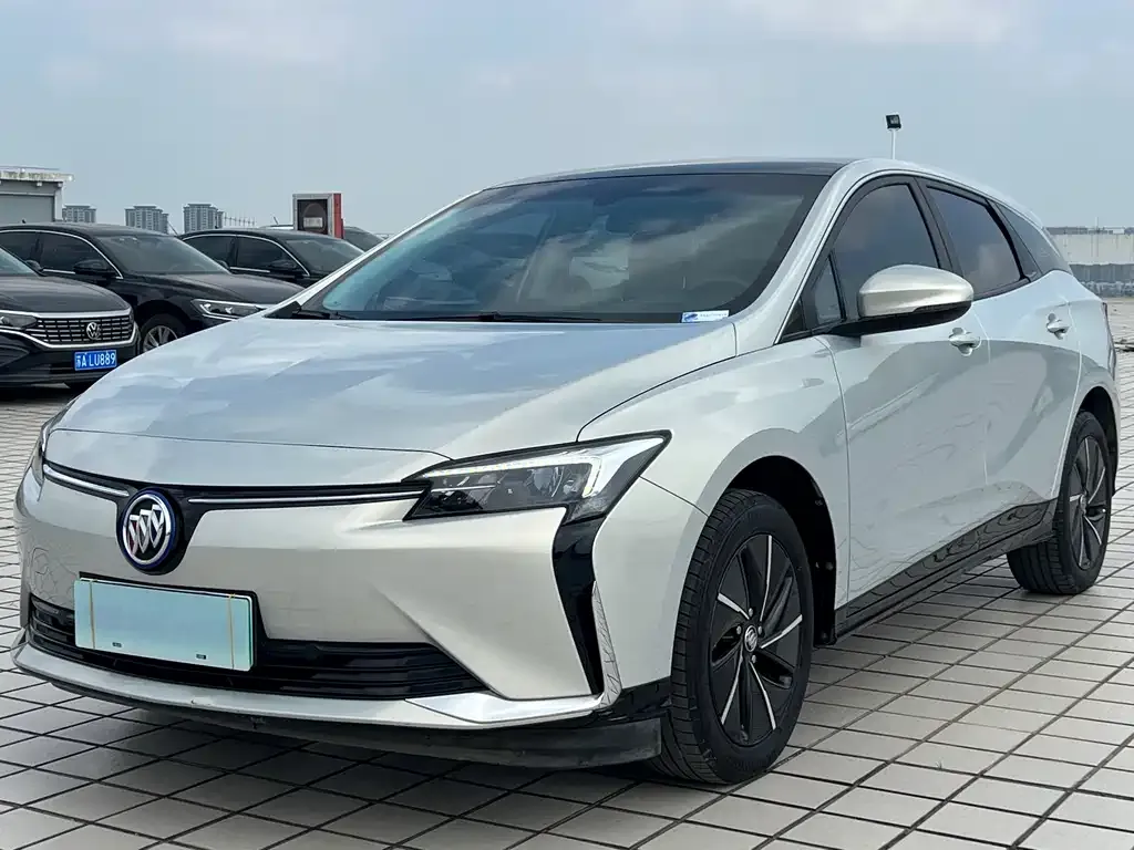 Buick Velite 6
