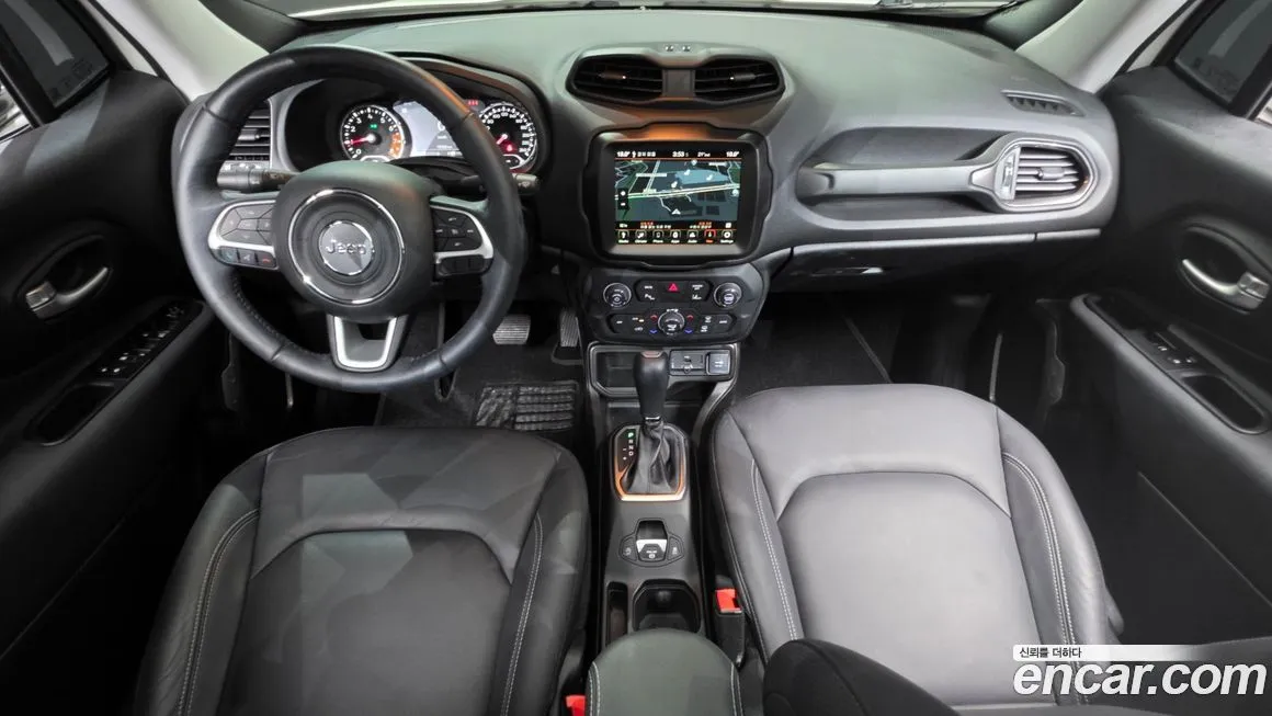 Jeep Renegade 2023 из KR, фото 8