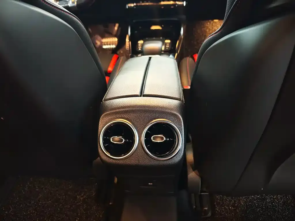 Mercedes-Benz A-Class AMG — фото 2