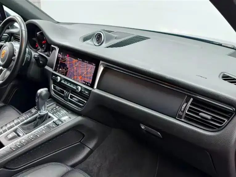 Porsche Macan 2021 из CN, фото 10