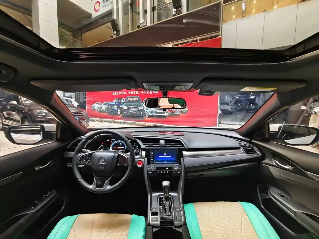 Honda Civic — фото 8