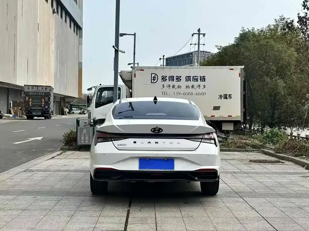 Hyundai Elantra 2022 из CN, фото 7