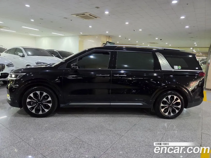 Kia Carnival 2023 из KR, фото 2