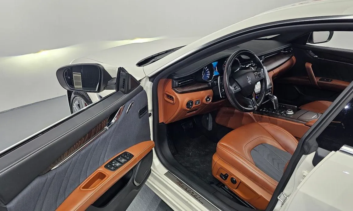 Maserati Quattroporte 2021 из KR, фото 7