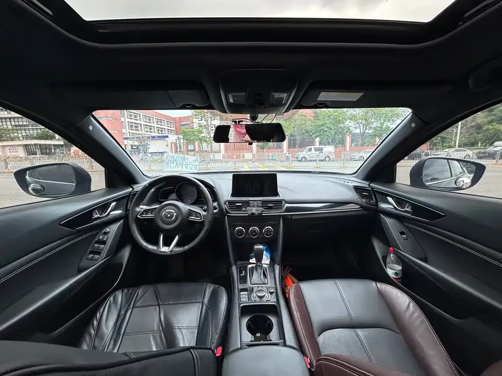 Mazda CX-4 2021 из CN, фото 4