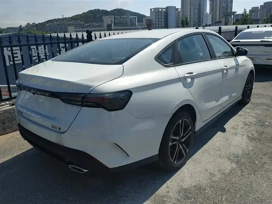 Geely Binrui — фото 3