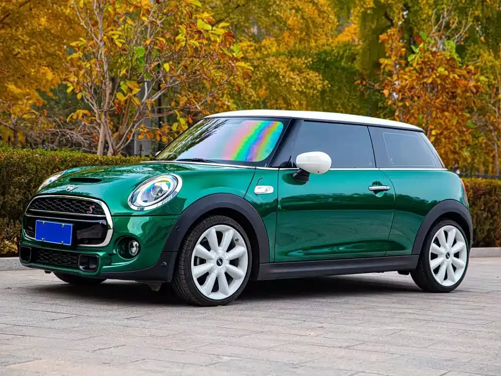 MINI Cooper (3-door) — фото 1
