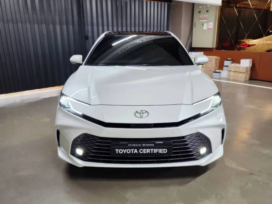Toyota Camry 2025 из KR, фото 3
