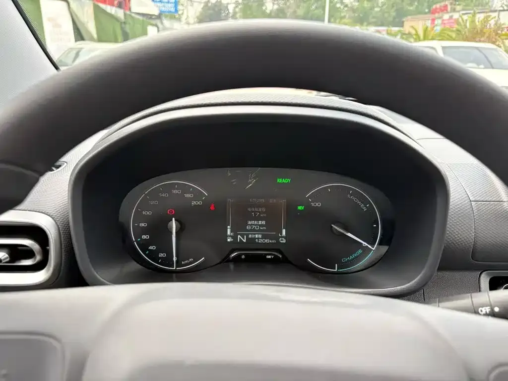 Wuling Hongguang EV 2026 из CN, фото 2