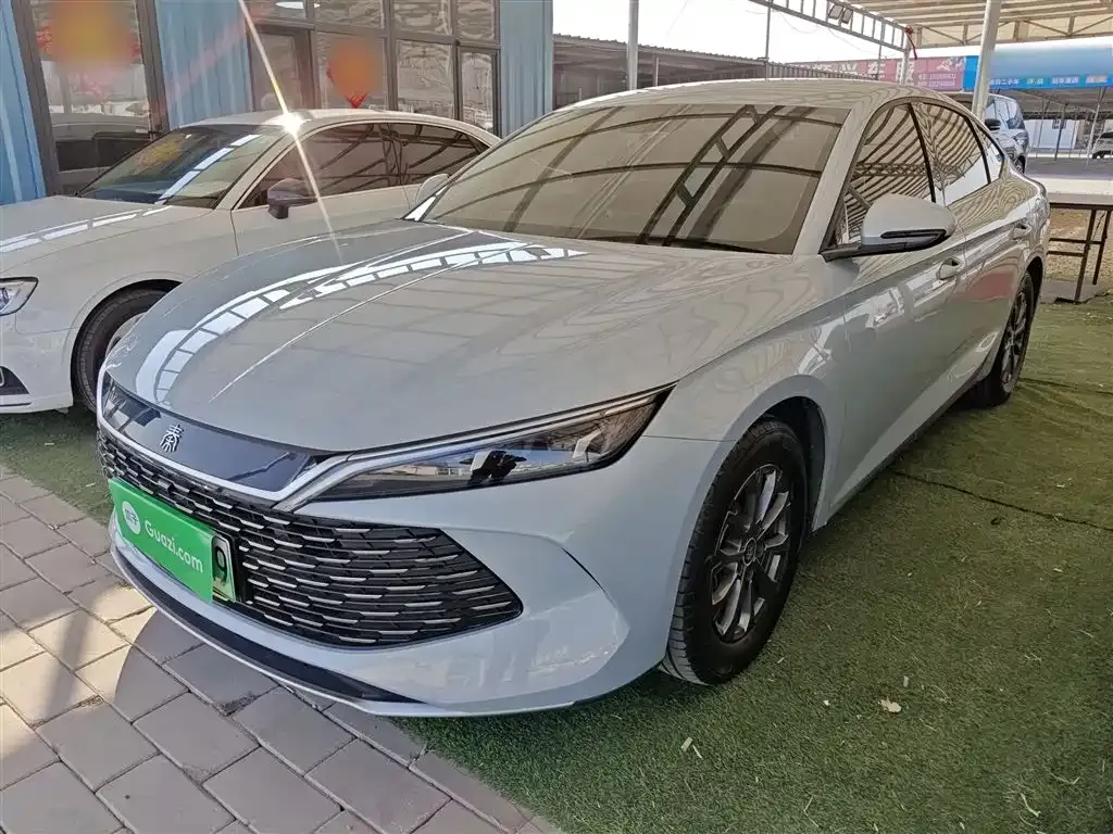 BYD Qin L — фото 1