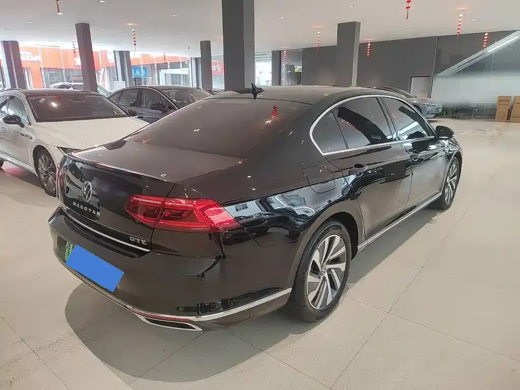 Volkswagen Magotan GTE PHEV 2023 из CN, фото 7