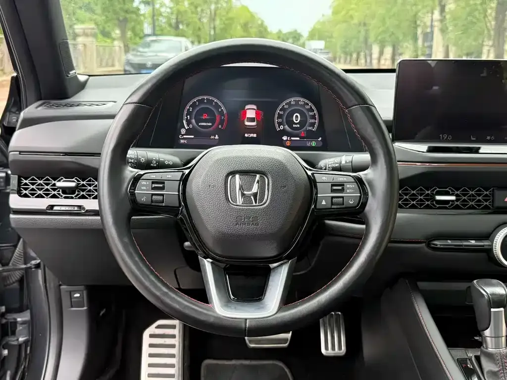 Honda Accord — фото 2