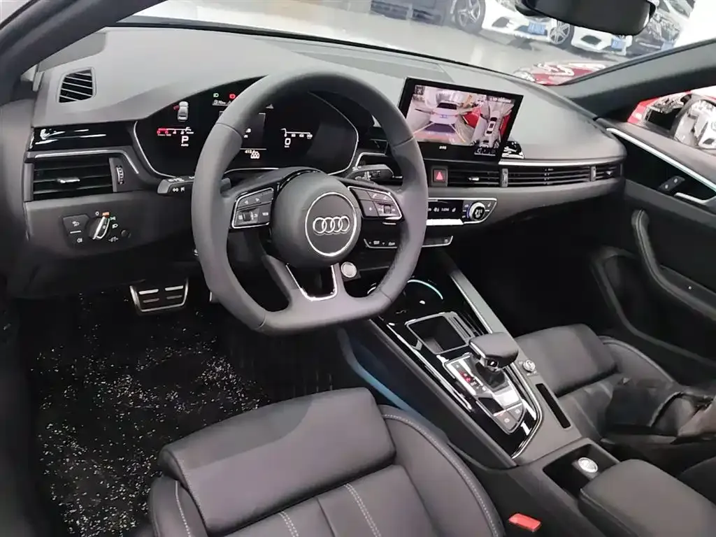 Audi A4L — фото 5