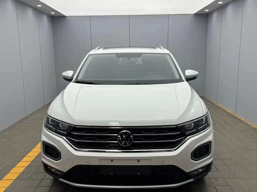 Volkswagen T-Roc — фото 5