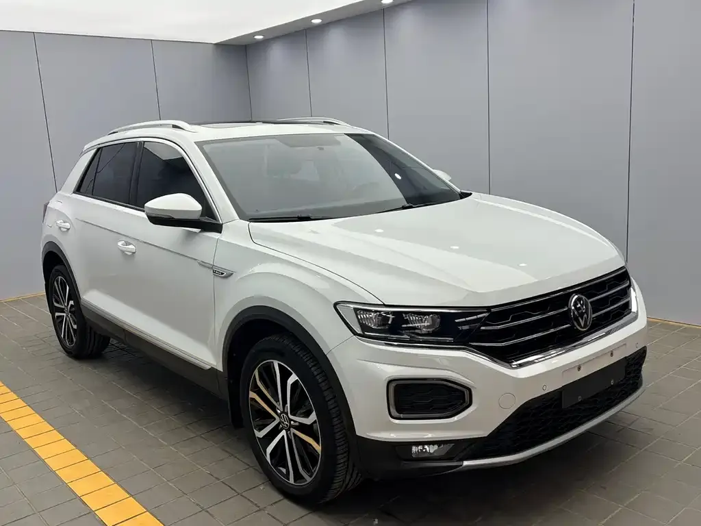Volkswagen T-Roc — фото 4