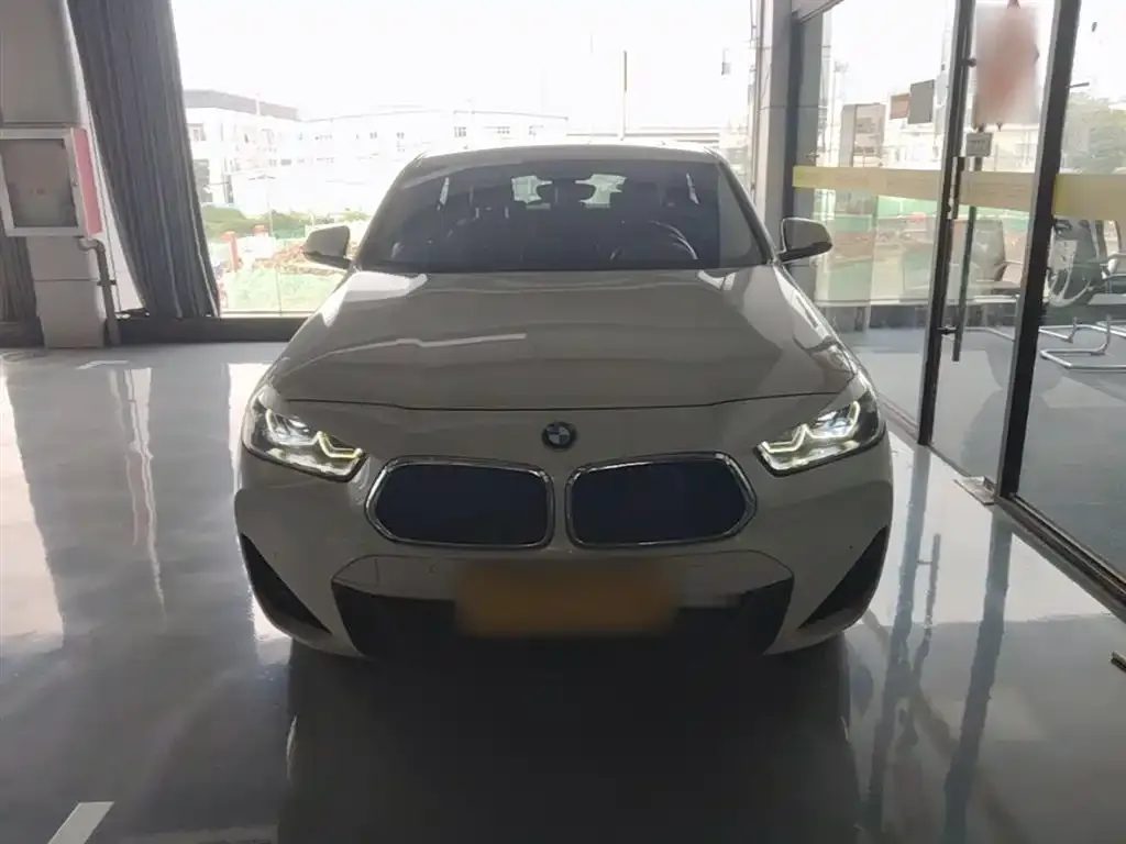 BMW X2 — фото 3