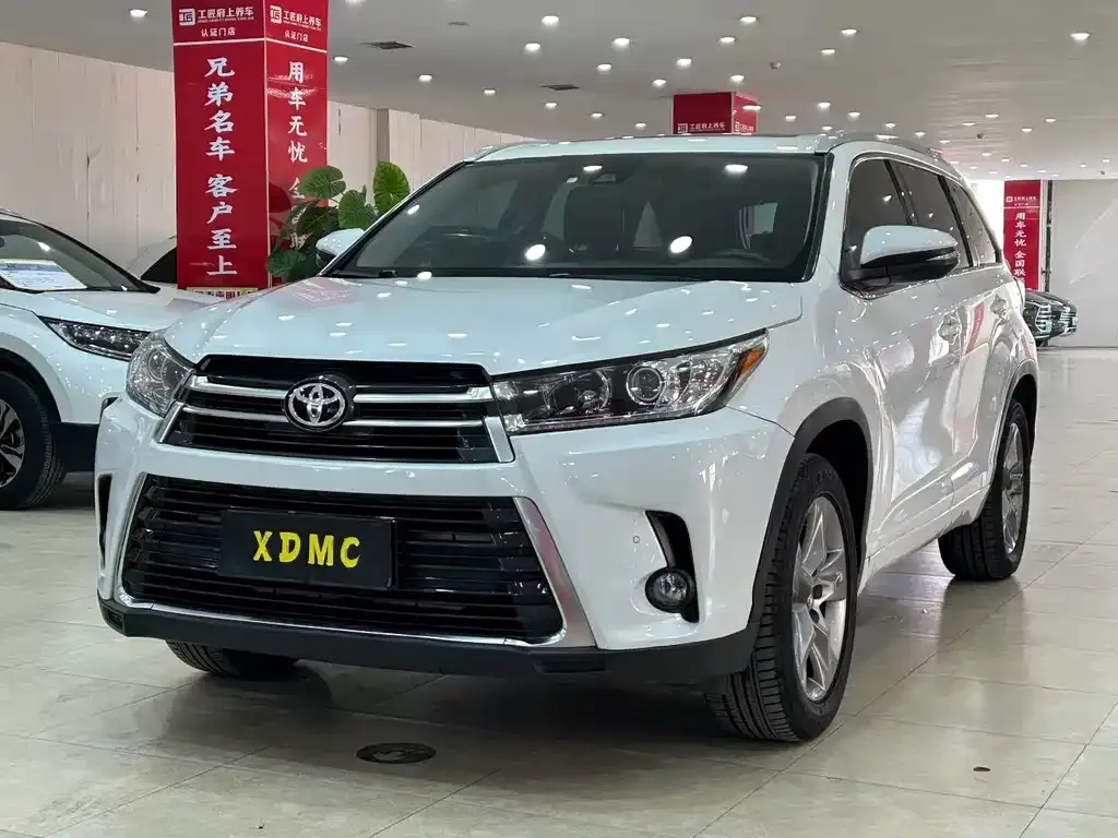 Toyota Highlander 2022 из CN, фото 3