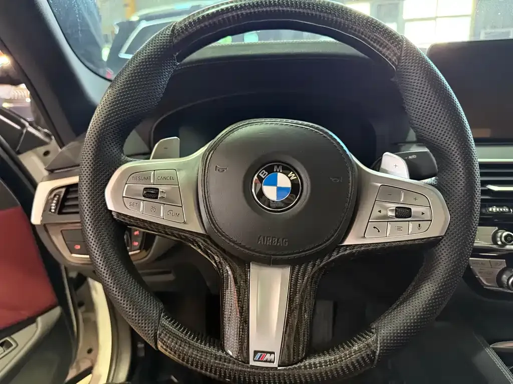 BMW 5 Series 2023 из CN, фото 7